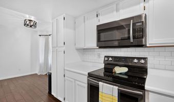 2412 W IRONWOOD Dr, Chandler, AZ 85224