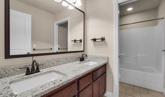 3212 Wendy Ln, Altus, OK 73521