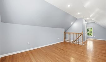 429 KENNEDY Blvd, Bayonne, NJ 07002