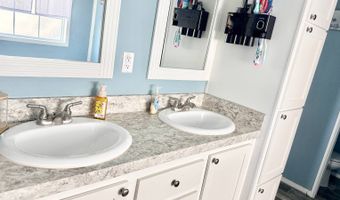 375 Robinson Cir, Barnwell, SC 29817