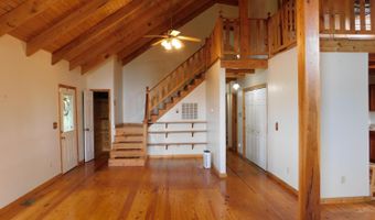 2755 Promise Land Rd, Appomattox, VA 24522
