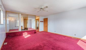 150 Yacht Club Cir, Altamont, MO 64640