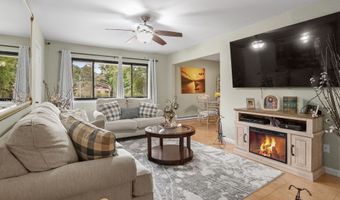 71 Kennedy Dr 71, Bridgeport, CT 06606