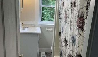 30 Patterson St, Augusta, ME 04330