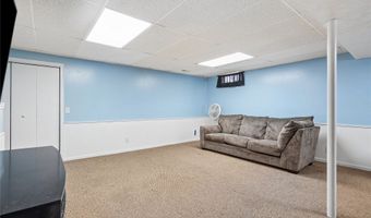8032 NE 27th Ave, Altoona, IA 50009