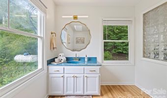 3954 NC 80 Hwy, Bakersville, NC 28705