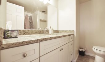 555 E William St 17J, Ann Arbor, MI 48104