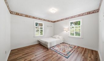 425 W Oregon Rd St, Adrian, MI 49221