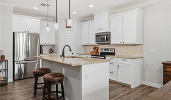 150 N 9th St, Aransas Pass, TX 78336