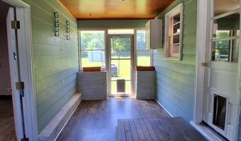 16 FORD Ave, Boonsboro, MD 21713