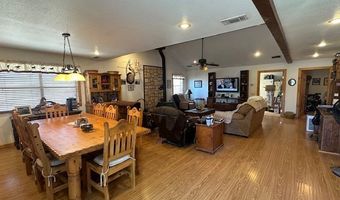 1013 Peachtree Cir, Alpine, TX 79830