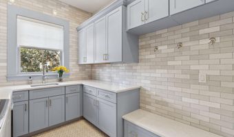 357 12TH St, Atlantic Beach, FL 32233