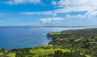 155 Manawai Unit B Pl, Haiku, HI 96708