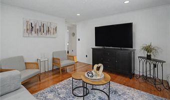 137 Kingstown Rd, Narragansett, RI 02882