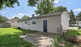 2020 Newcomer Ln, Beech Grove, IN 46107