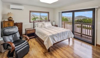 1315 Kupau St, Kailua, HI 96734