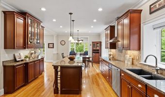 57 Sunset Ridge Ln 57, Bolton, MA 01740