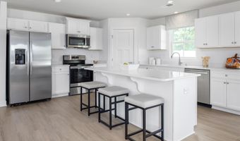 28 WHITE SANDS Blvd, Barboursville, VA 22923