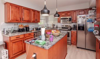 3244 Dunwoodie Rd, Ann Arbor, MI 48105