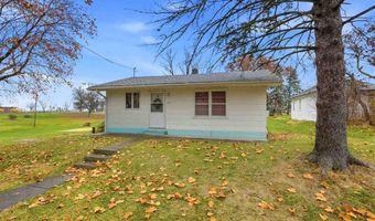 720 W Monroe St, Ainsworth, IA 52201