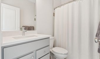 10010 FLEMING Ave, Bethesda, MD 20814