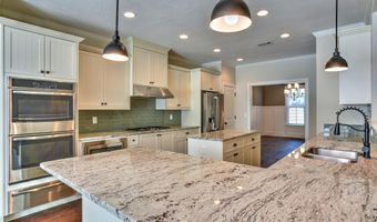 643 BELLINGHAM Dr, Beech Island, SC 29842