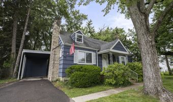 237 Maple Dr, Columbus, OH 43228