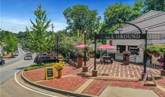 372 Conifer Ln, Ball Ground, GA 30107