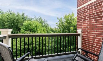 5192 Sassafras Dr 311, Fitchburg, WI 53711