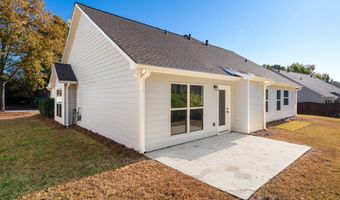 738 York View Dr, Auburn, GA 30011