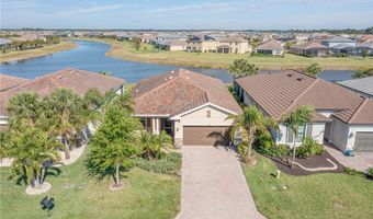 3652 E Hampton Cir, Alva, FL 33920