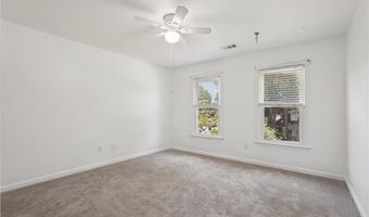 1496 Fallsbrook Ct NW, Acworth, GA 30101