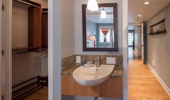 37 Hiawassee St E202, Asheville, NC 28801