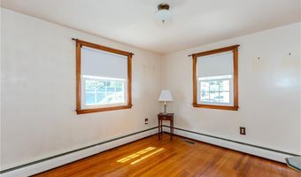 19 Longue Vue Ave, North Providence, RI 02904