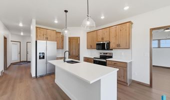 2417 E Brek St, Brandon, SD 57005