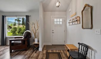 13404 Crescent Moon Dr, Bigfork, MT 59911