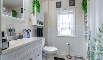 2417 S Arch Ave, Alliance, OH 44601