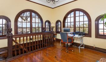 318 E 7TH St, Anniston, AL 36207