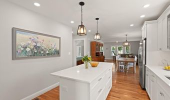 86 Chandler St 86, Arlington, MA 02474