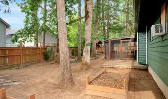 25191 BERRY Ln, Veneta, OR 97487