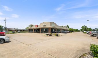 1380 SW Westpark Dr 2, Bentonville, AR 72712
