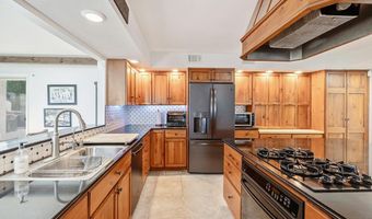 431 McGregor Pt, Alburgh, VT 05440