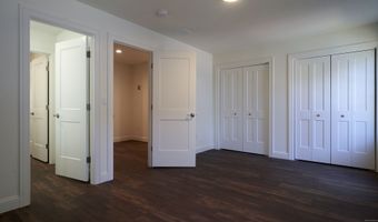 16 Jordan Ln, Colchester, CT 06415