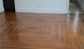 24 N 13th St, Allentown, PA 18102