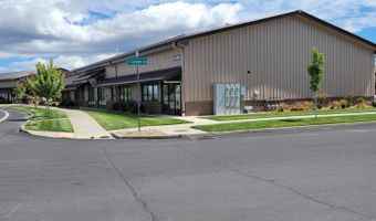 61400 American Ln, Bend, OR 97702