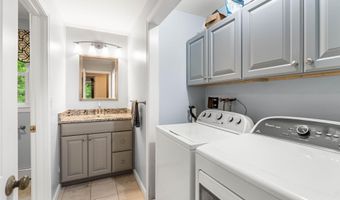 9 Candlewood Dr, Amherst, NH 03031