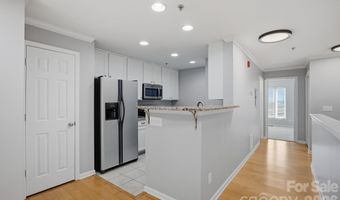 3921 Picasso Ct, Charlotte, NC 28205