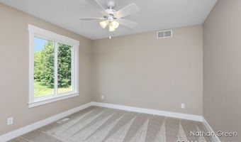 3303 Autumn Trl, Allegan, MI 49010