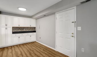 6902 MARY CAROLINE Cir E, Alexandria, VA 22310