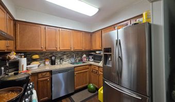 22 D Oyster Bay Rd 22, Absecon, NJ 08201